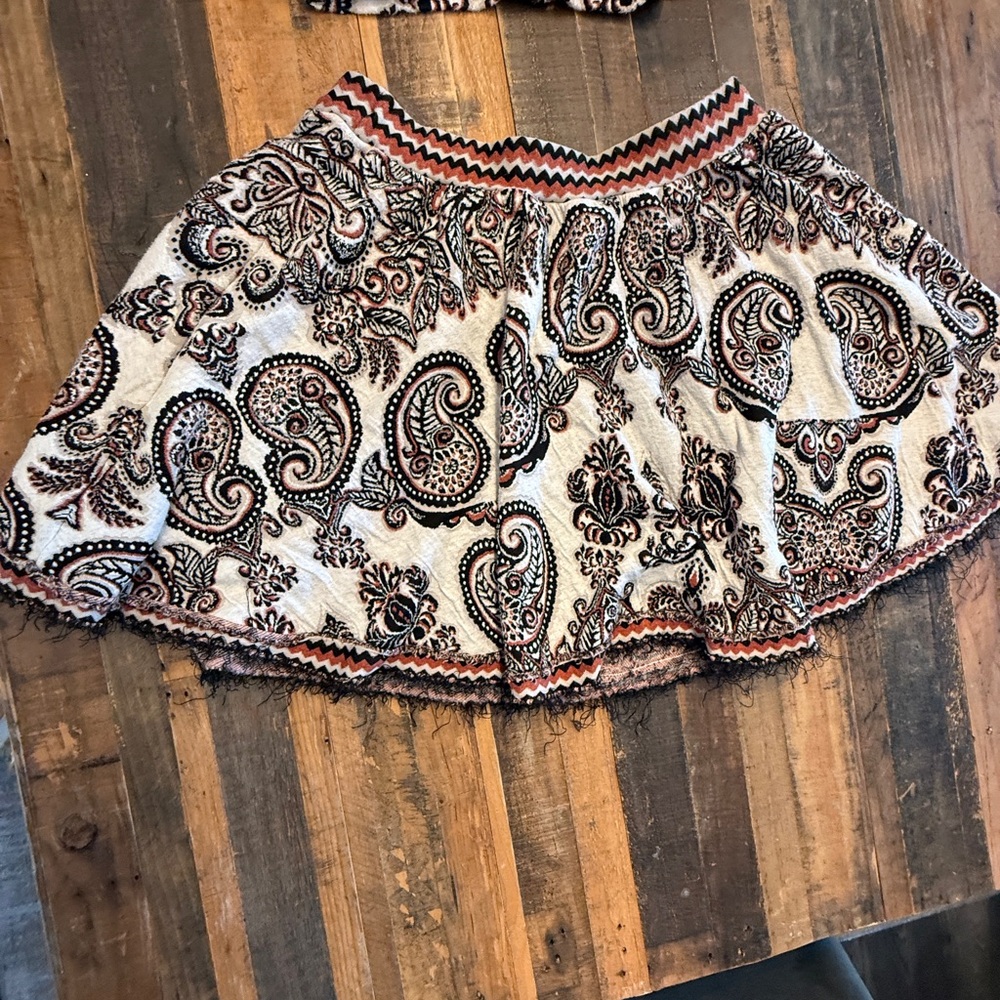 Free People White, Black, and Brown Boho Sweater Skirt and Dress Set - Picture 6 of 12